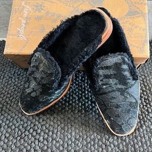 EUC Free People Slides